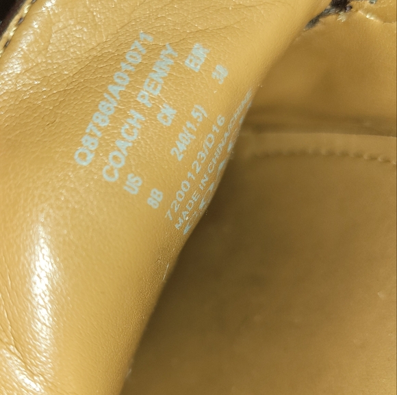 Authentic Coach Q8786 Penny Loafers Classic Pattern Women's Size 8B - Picture 12 of 12
